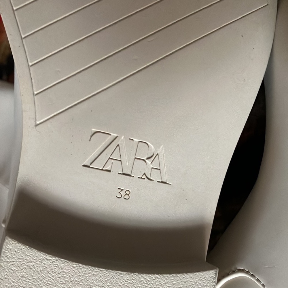 🔥🔥🔥Zara knee high boots white creamy🔥🔥🔥🔥 - Picture 4 of 6